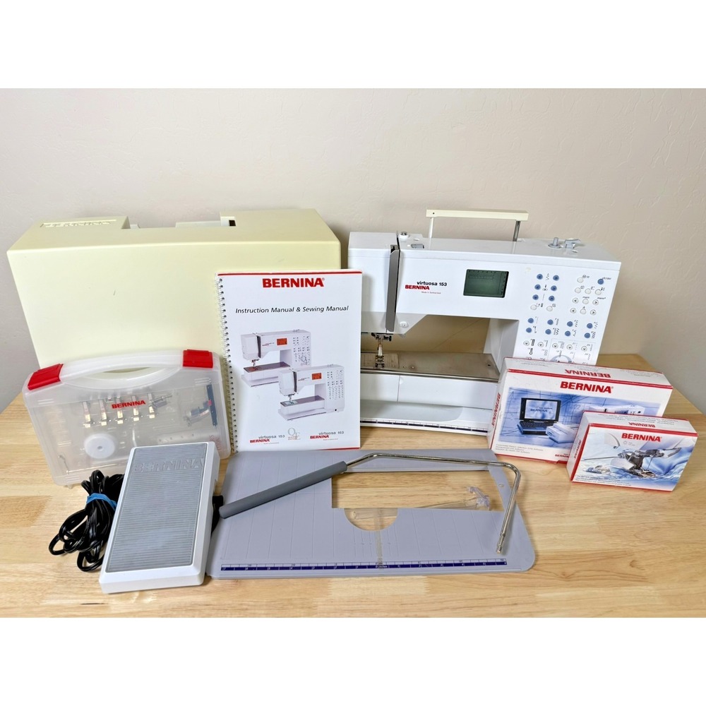 Bernina Virtuosa 153 Quilter's Edition Sewing Machine w/ Accessories and Case